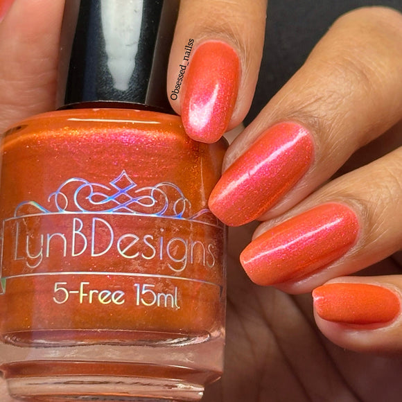 Luciform from the “Neon Sunset” Collection 5-free 15ml