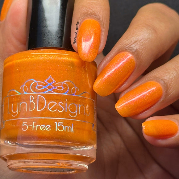 Aureate from the “Neon Sunset” Collection 5-free 15ml
